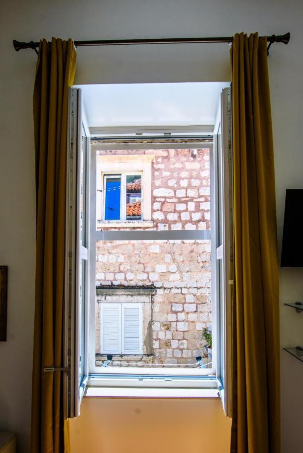 Guest house Sweet Old Town By Duhomes 3*